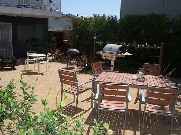 4th image of 546 Cherry Ave APT 5