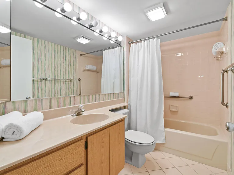 501 S Seas Dr #206 — Photo 36