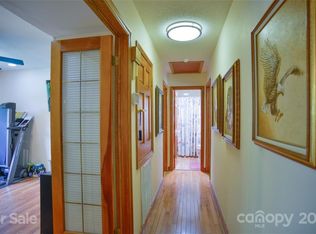 2656 Blue Rock Rd, Burnsville, NC 28714