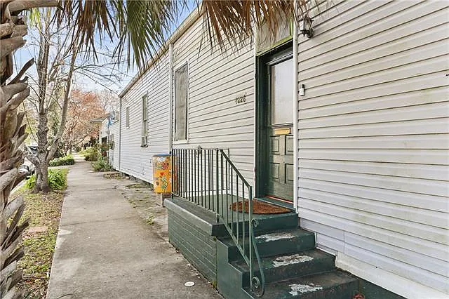 2 bed, 2.0 bath, 865 sqft, $2,000 — Photo 2