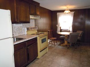 67 Crystal St FLOOR 2, East Stroudsburg, PA 18301