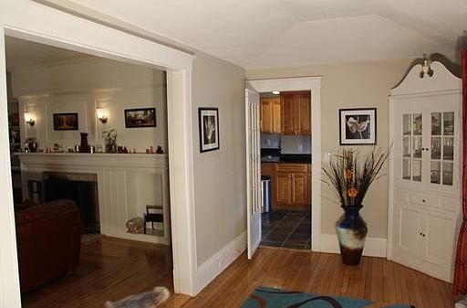 2nd image of 146 Cliff Ave