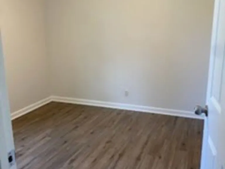 1925 Timberline Cir — Photo 2