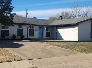 1118 N Hickory Pl, Broken Arrow, OK 74012