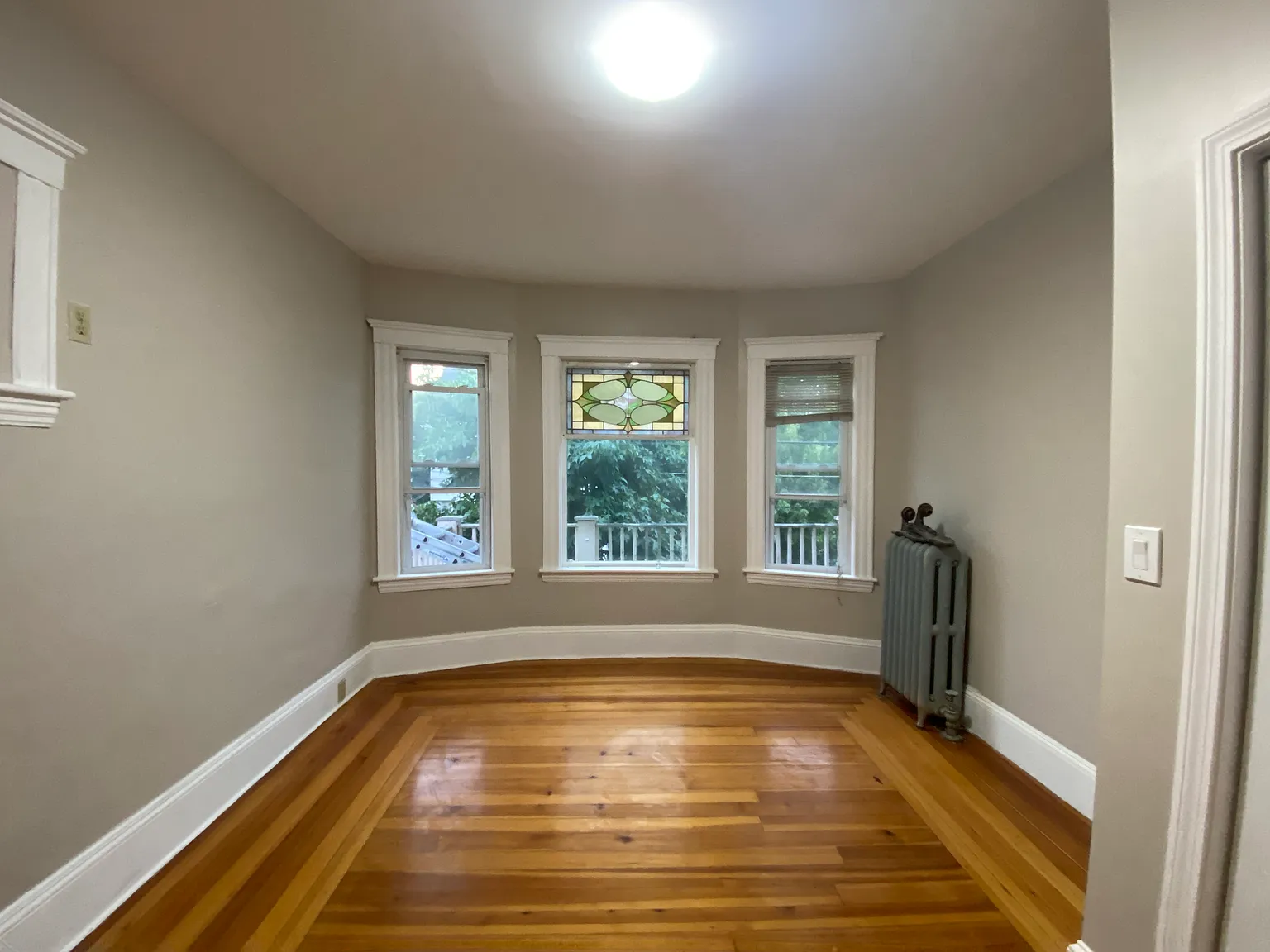 6 bed, 3.0 bath, $9,000 — Photo 3