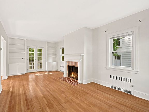 5th image of 40 Hamilton Rd