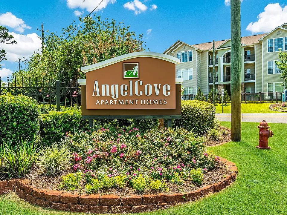 Angel Cove