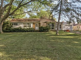 6424 Green Ridge Dr, Racine, WI 53406