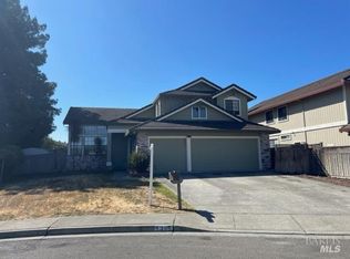 1365 Rosana Way, Rohnert Park, CA 94928