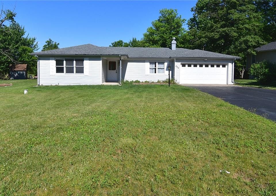1st image of 432 Fox Cir