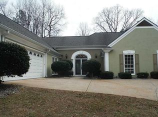 1120 Swan Mill Ct, Suwanee, GA 30024