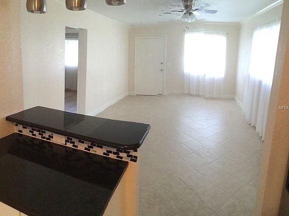 2nd image of 5100 Tulip St
