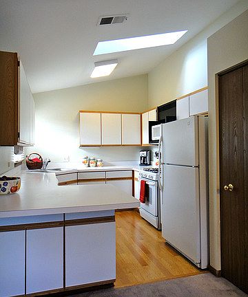 4th image of 148 Kennebunk Ct