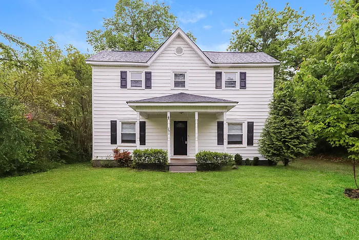 291 Vance Dr NE — Photo 1