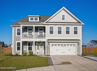 57 Covey Ct, Hampstead, NC 28443