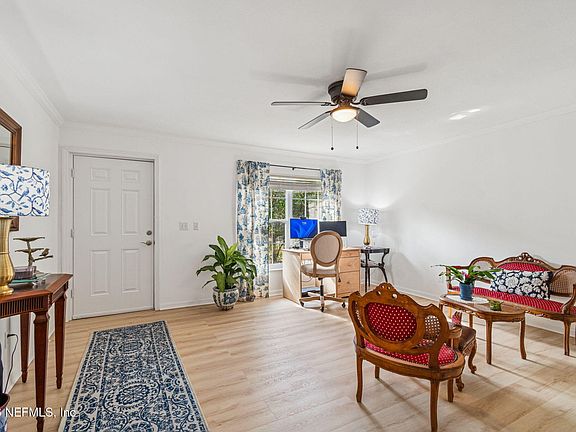 4th image of 118 DARBY Drive
