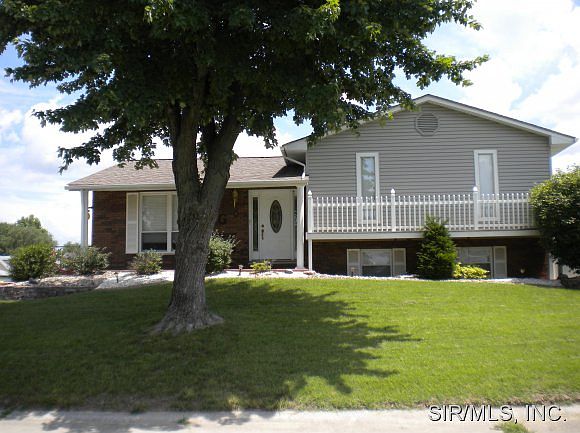 1st image of 30 Lockhaven Dr