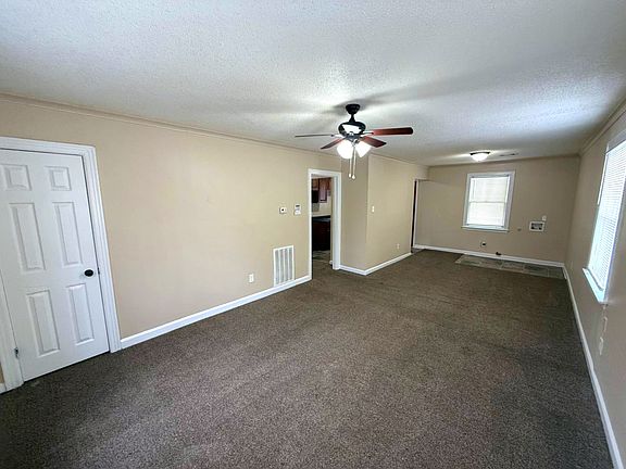 4th image of 802 Frayser Dr