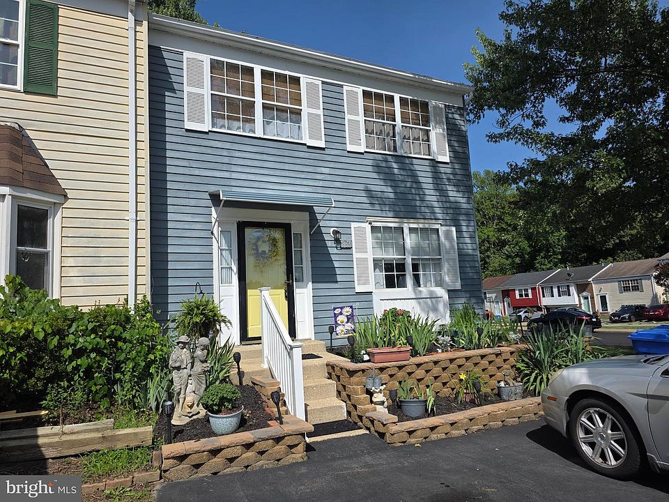 1st image of 862 Holly Dr