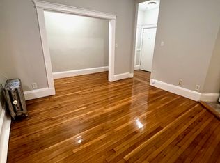 21 Hemenway St #16, Boston, MA 02115