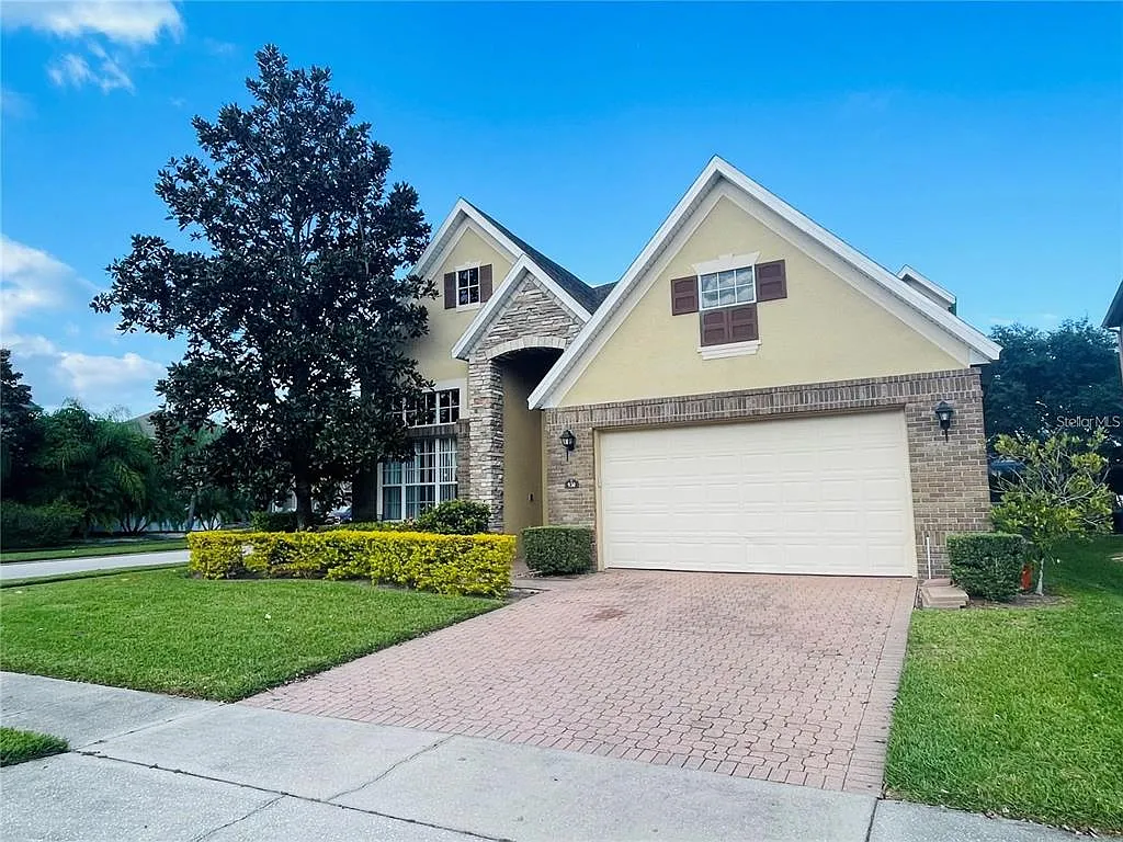 Building Photo - 930 Spring Oak Cir
