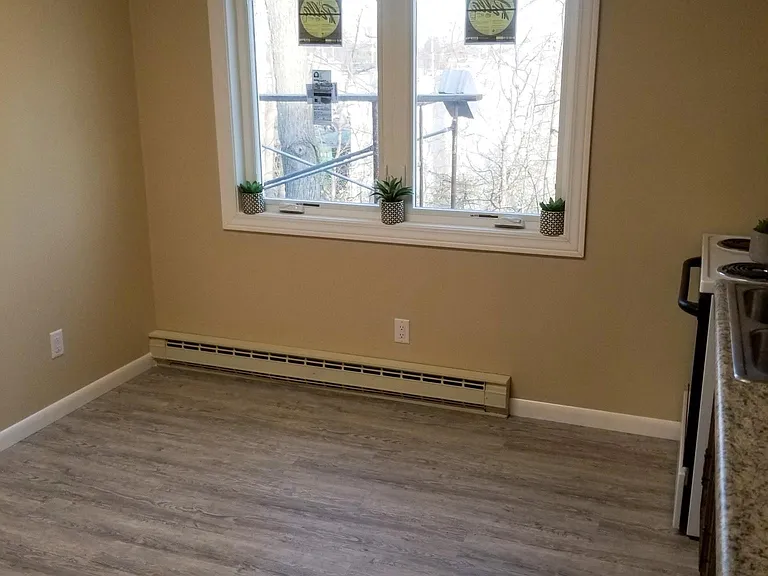 4555 N Woodbridge Rd — Photo 30