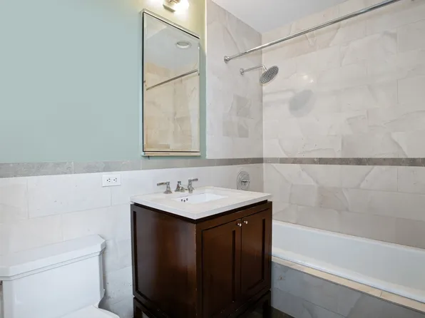 1 Hanson Place 25C image 2 of 18