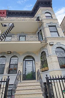 Sold by Corcoran | media 6