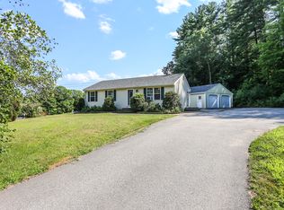4 Morgan Farm Rd, Raymond, NH 03077
