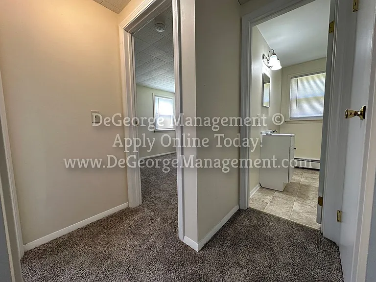 Walworth Garden Apartments — Photo 102