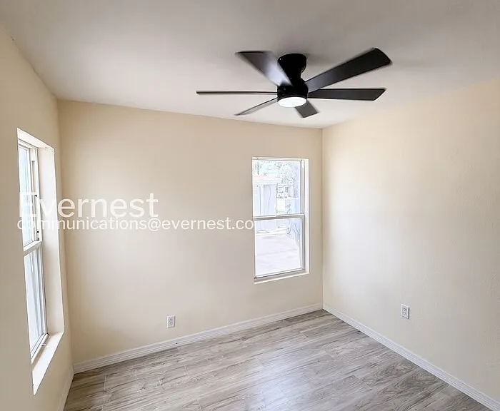 5680 28th St N #D5 — Photo 11