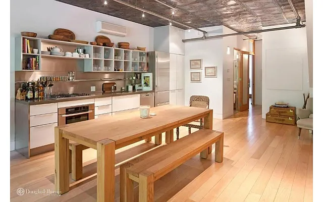 Rented by Douglas Elliman | media 14