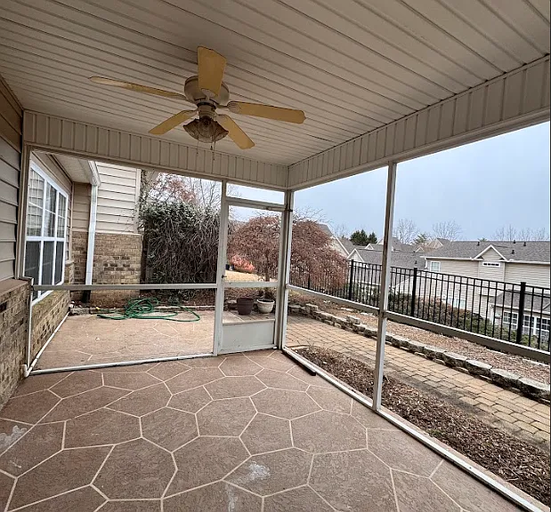 413 Falling Rock Way — Photo 1