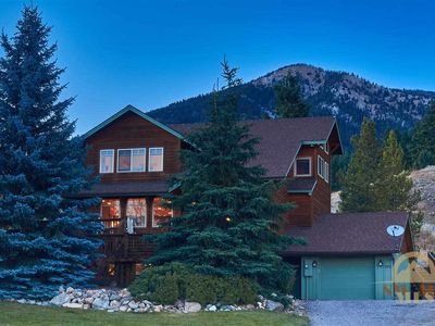 2115 Little Coyote Rd, Big Sky, MT, 59716