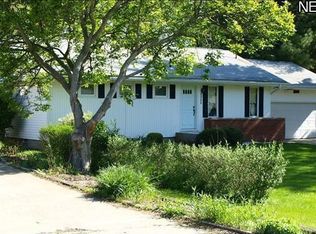 4345 Stoneybrook Dr SE, Warren, OH