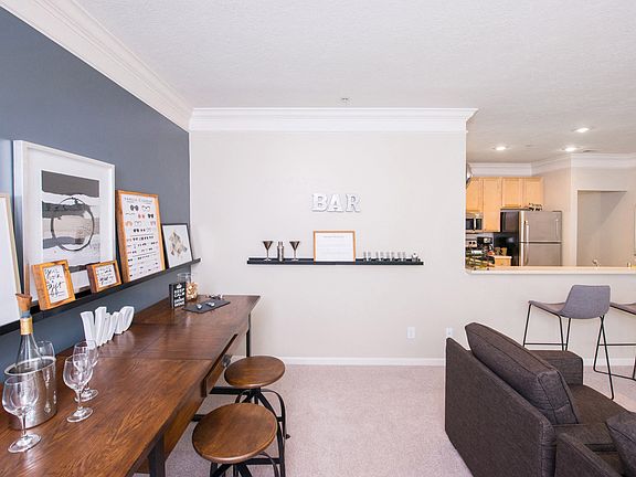2nd image of 2529 E Carson St #2520AW