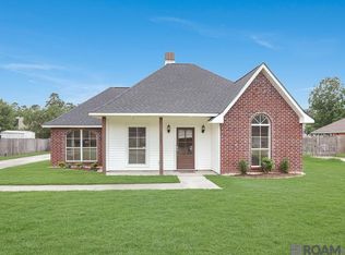13535 Prairie Ln, Walker, LA 70785