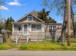 107 E Pacific Ave, Villas, NJ 08251