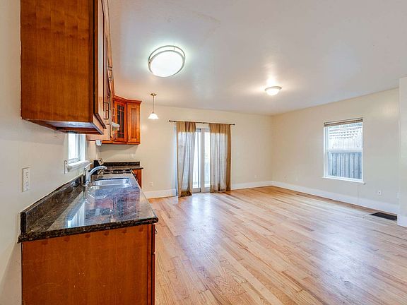 5th image of 1734 8th St