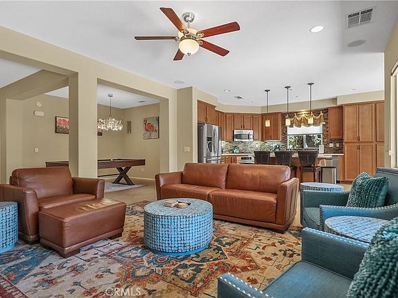 5th image of 84649 Pavone Way