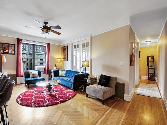5th image of 880 W 181st St APT 6C