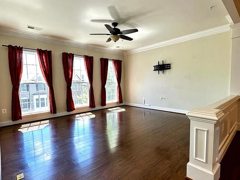 14888 Potomac Branch Dr — Photo 14