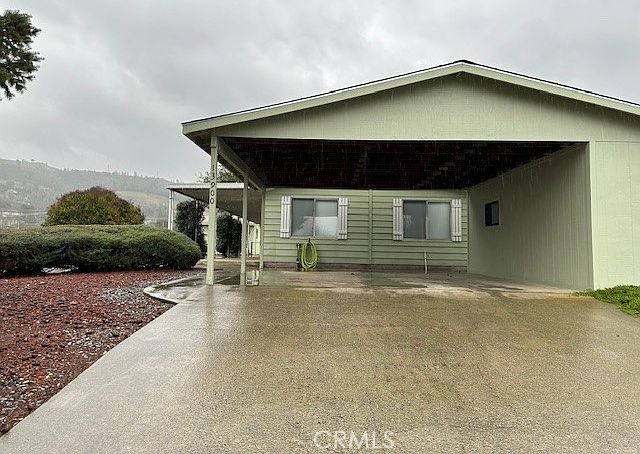 1st image of 13900 Walnut Way