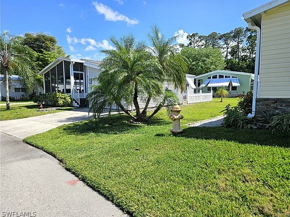 3rd image of 5515 Countrydale Ct