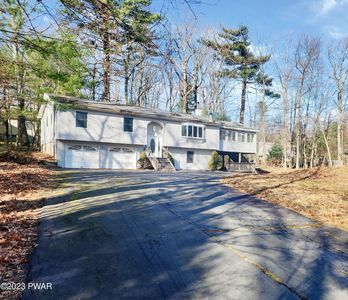 104 Sunflower Ln, Dingmans Ferry, PA, 18328