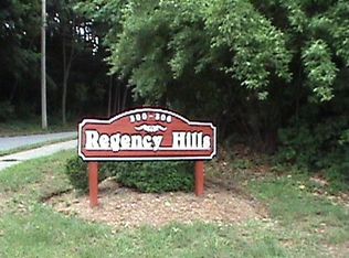 302 Pine Rock Ave APT B4, Hamden, CT 06514