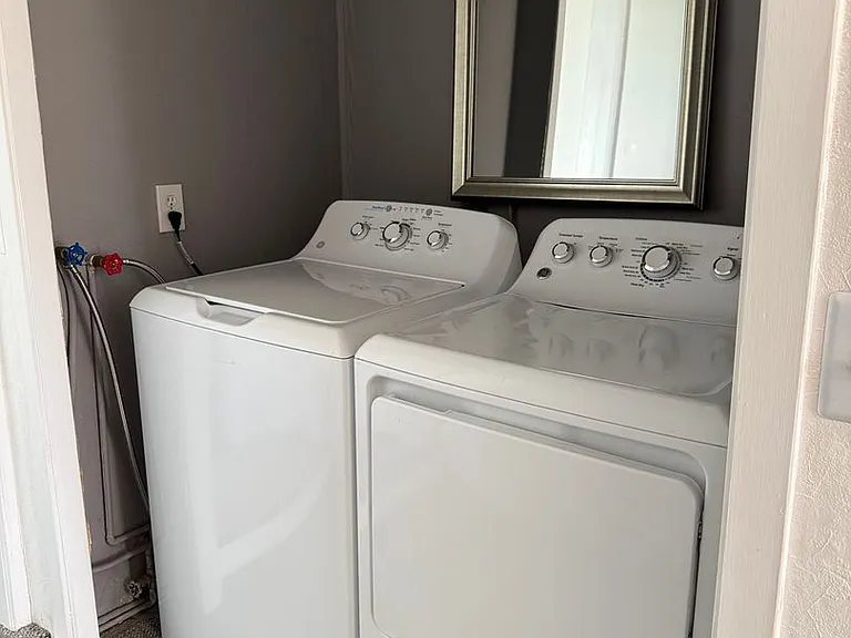 3138 Ponemah Dr — Photo 22