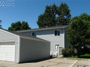 1209 S Bridgeport Pl, Sioux Falls, SD 57106