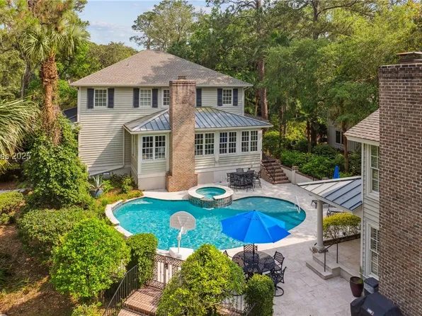 20 Canvasback Rd, Hilton Head Island, SC 29928