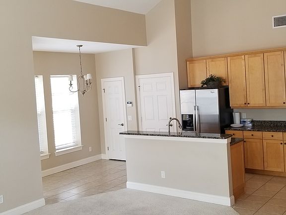 4th image of 106 Aberdeen Pond Dr